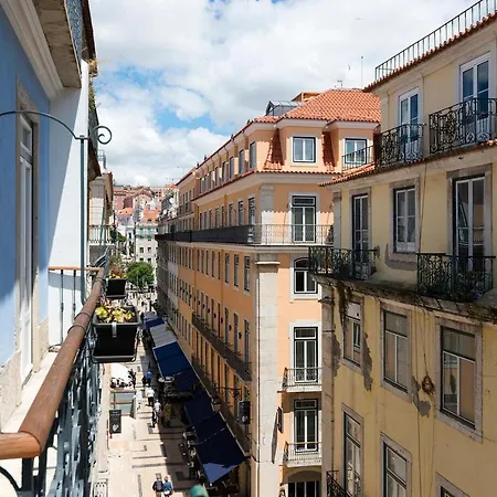 Apartman Urban Retreat At Downtown: Balcony, Style, Comfort Lisboa